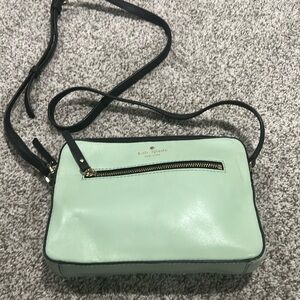 Kate Spade crossbody - in good condition
